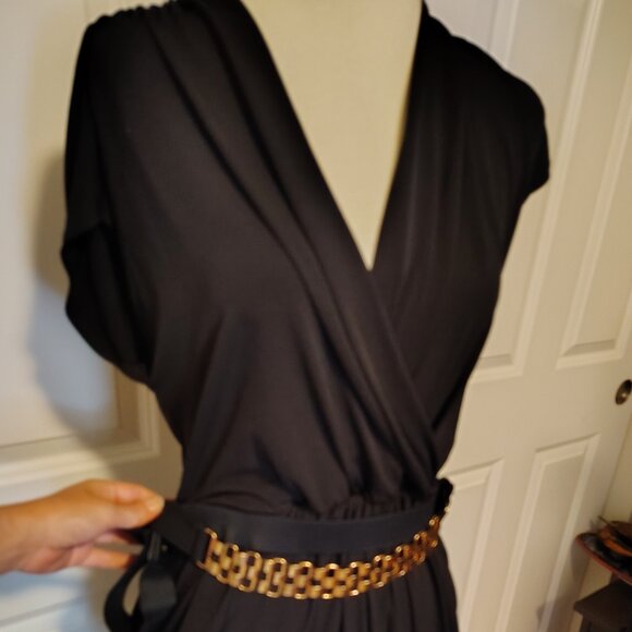 eVogues Plus Size Deep V-Neck Wrap Bodice Mini Dress Belted Black Asymmetrical - Picture 4 of 11